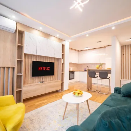 5 Star - Free Parking Appartement *