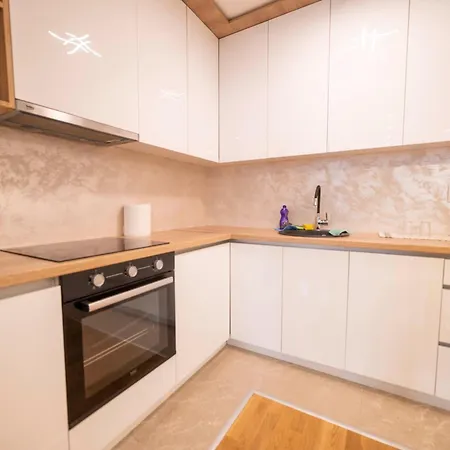 Appartement 5 Star - Free Parking Lukavica