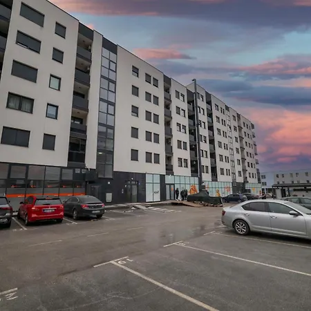 5 Star - Free Parking * Lukavica