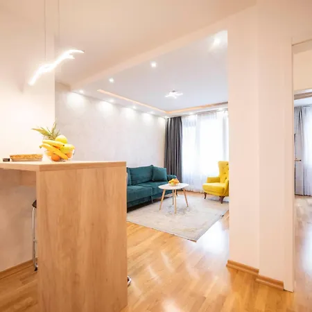 5 Star - Free Parking Appartement